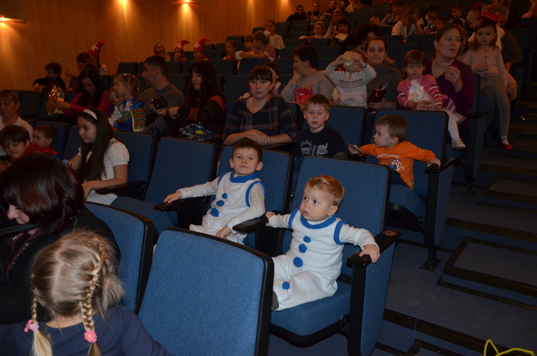 Наш первый Новый год на елке