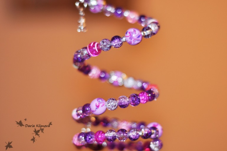 Браслет наклепался)))