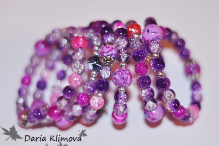 Браслет наклепался)))