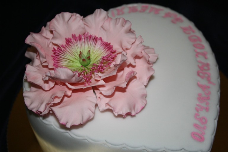 Торт "Предложение руки и сердца"