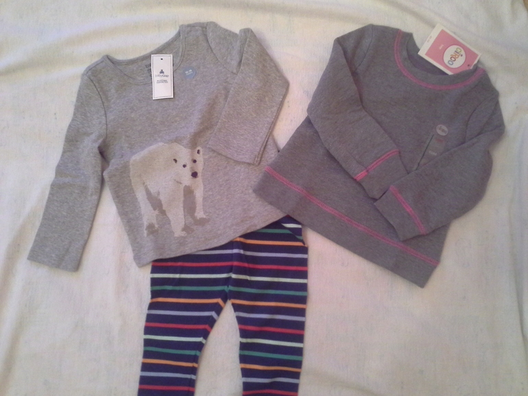 Папуля вернулся из командировки...