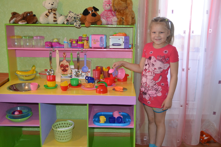 Игровая кухня - подарок к Новому году