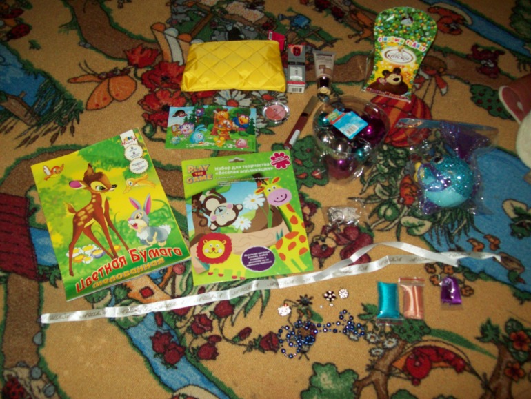 Пришоел подарочек по новогоднему ОП)))