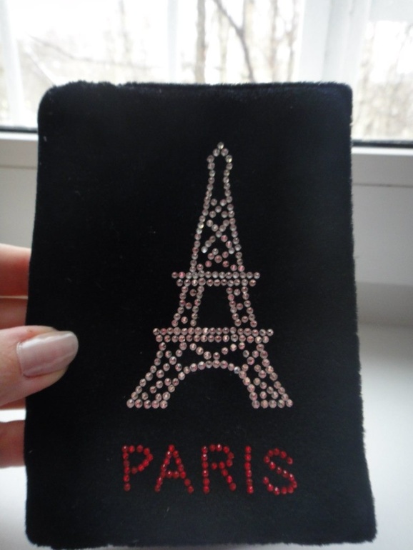 Бархатная обложка на паспорт инкрустированная кристаллами Swarovski