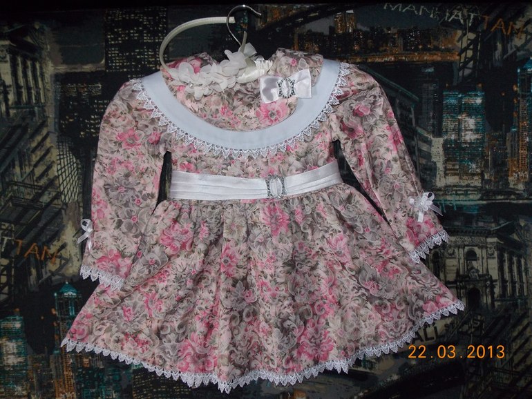 Нарядное платье для маленькой принцессы можно носить с 1,5 года и до 3-х лет