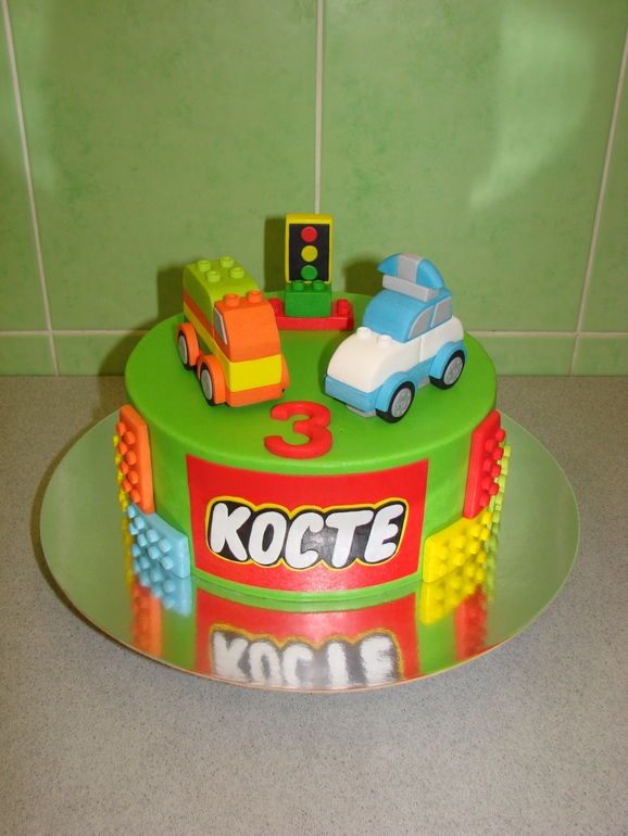 Тортик маленькому фанату Лего