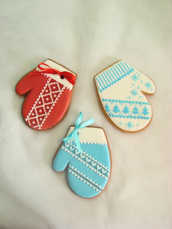 И снова немного новогодних....