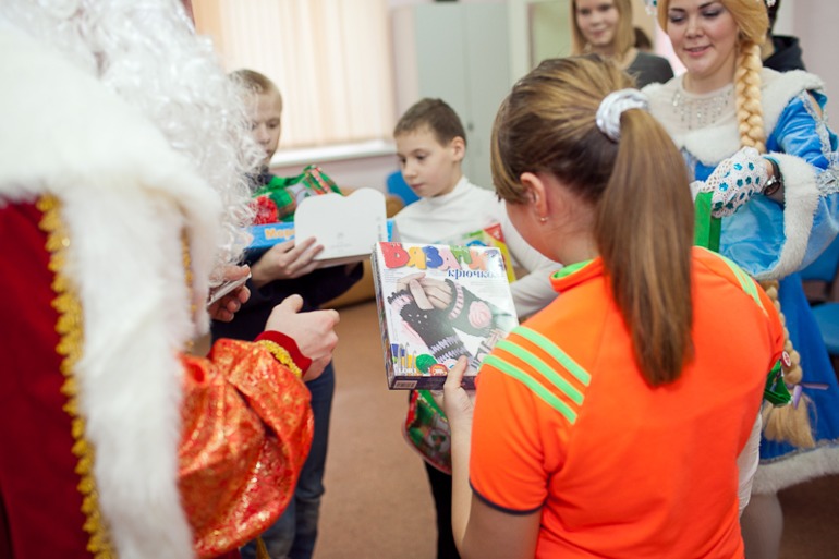 Новогодний утренник в Морозовской больнице