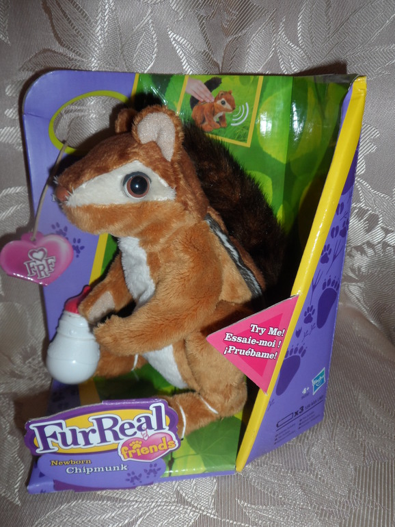 продам новую интерактивную игрушку Hasbro FurReal бельчонок - 800 руб
