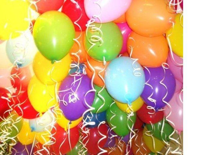 Доставка и оформление воздушными шарами