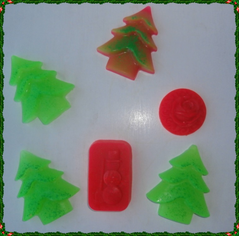 Первые мыльца к Новому Году готовы!