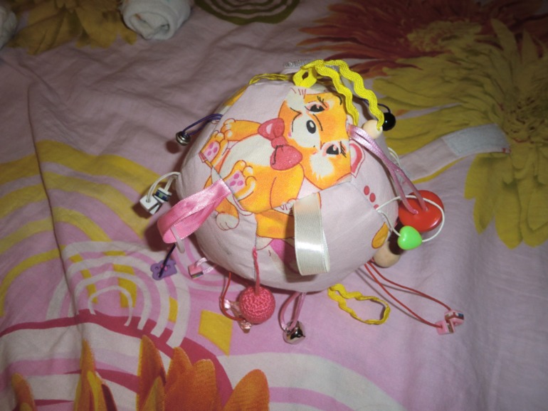 Развивающий мячик