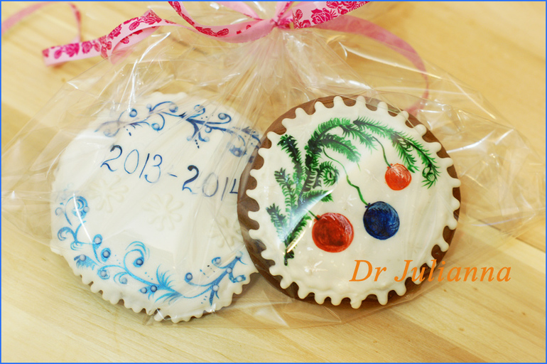 с техникой, печеньем и безе