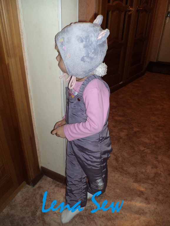 Сфоткала дочку в образе Мышки