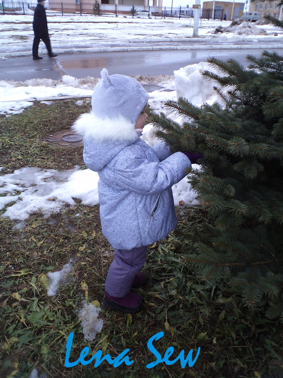 Сфоткала дочку в образе Мышки