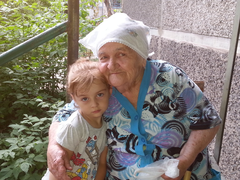 Бабуля, с Днем рождения!!!