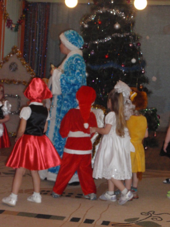 ***Наша Красная шапочка***