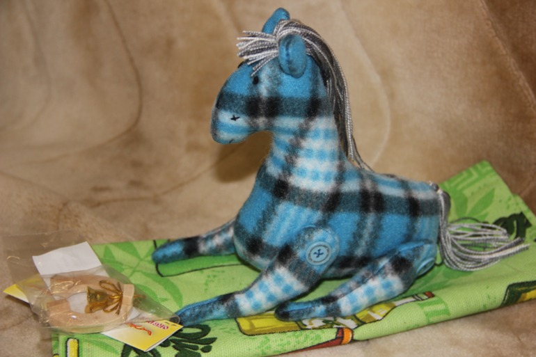 Вот  и  мы получили первые подарочки по ОП к Новому году)