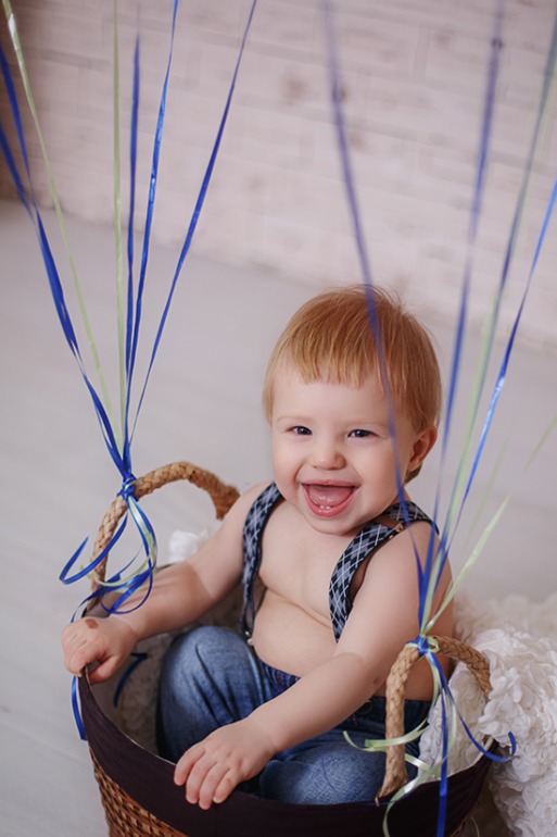 У всех Новый год ,а у нас  День Рождения!