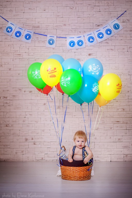 У всех Новый год ,а у нас  День Рождения!