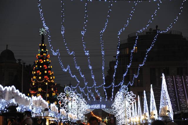 Рождественская ярмарка на Пионерской площади.