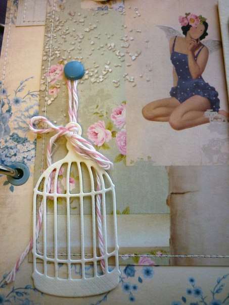 Вот такой альбомчик отправился вчера в Лондон