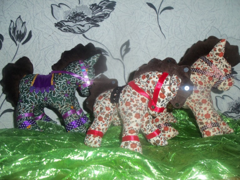 мои лошадки к Новому году