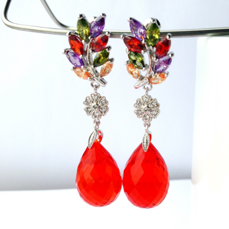 Аметист, Аметрин и Красный топаз