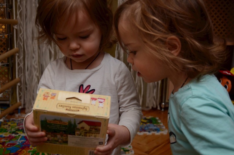 Наши первые новогодние подарки!!!