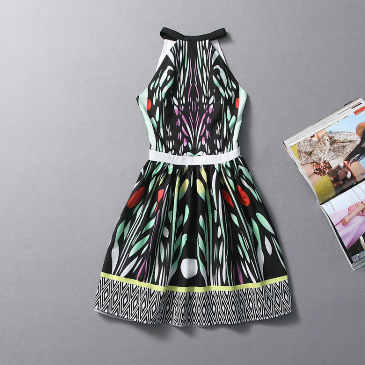 Модные тенденции в женской одежде:весна-лето 2014 года!от 2000р