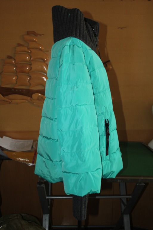 Живые фото. Moncler