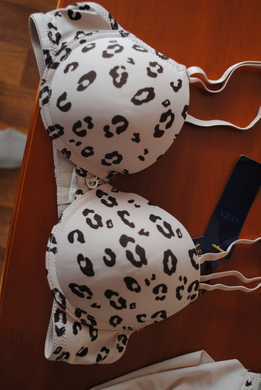 Всякие приятности))) Часы, ремешки, трусики)