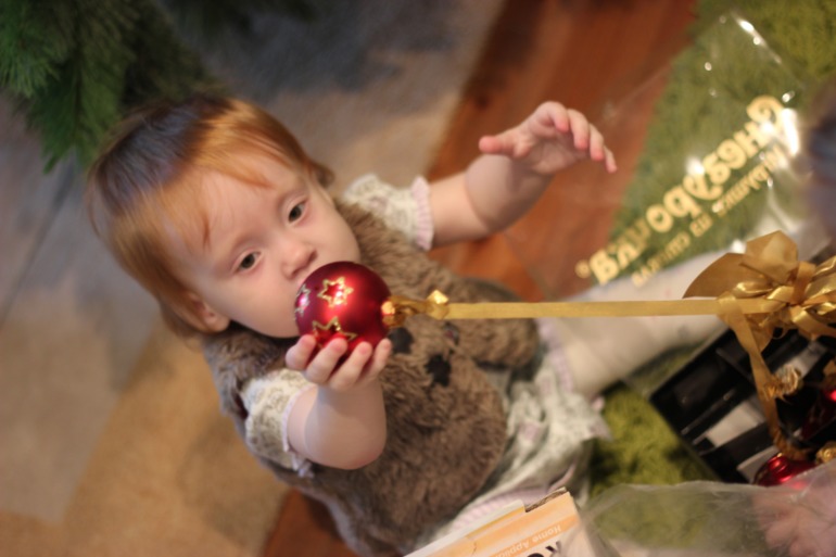 НОВОГОДНИЙ ОДИН ДЕНЬ )