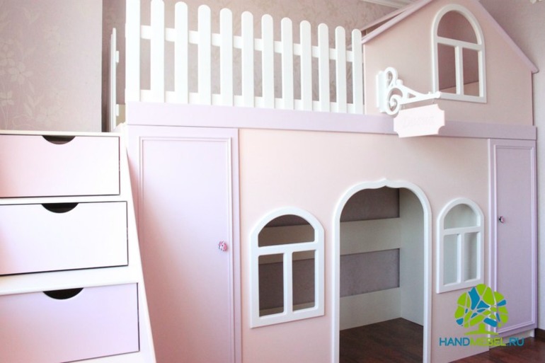 Кровать-домик  "Нежность"