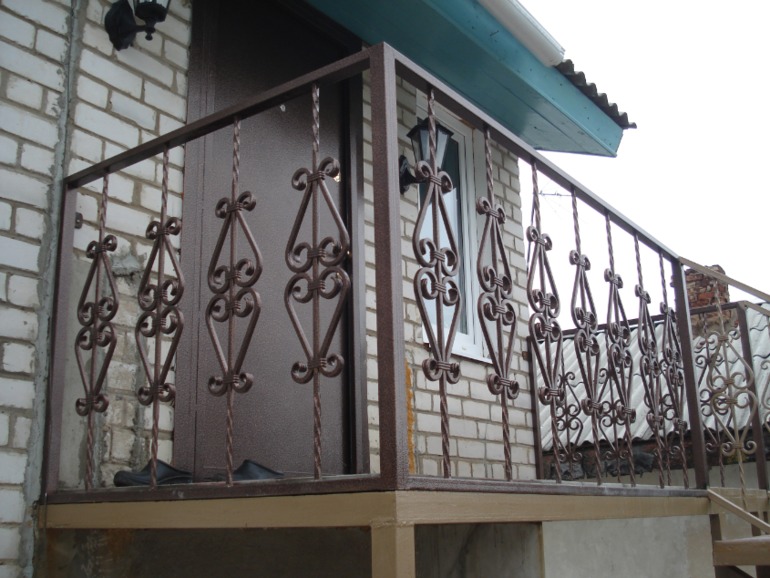 Двери входные от производителя. Недорого. (Ставни, решетки, козырьки)