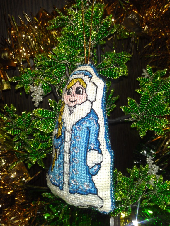 Девочка Снегурочка.