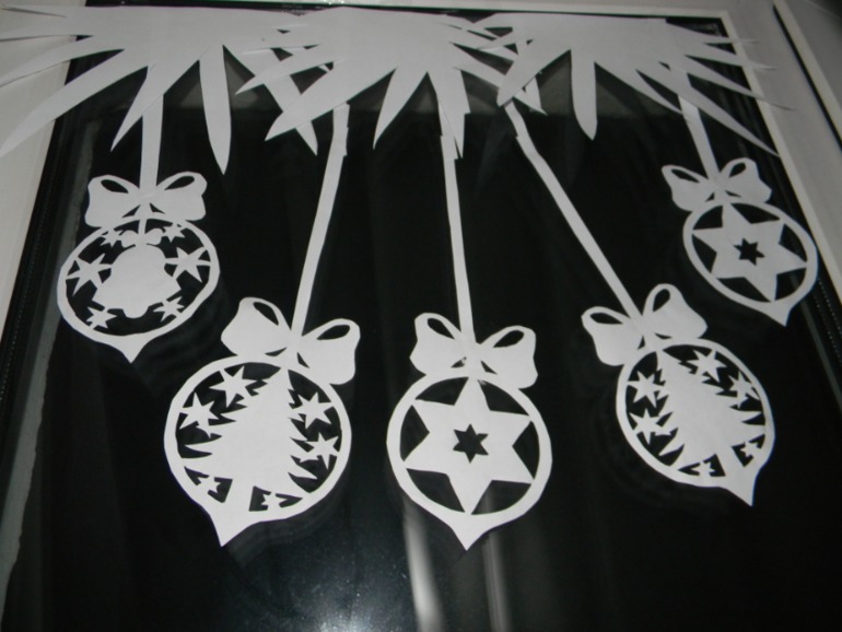 Наше нарядное окошко!