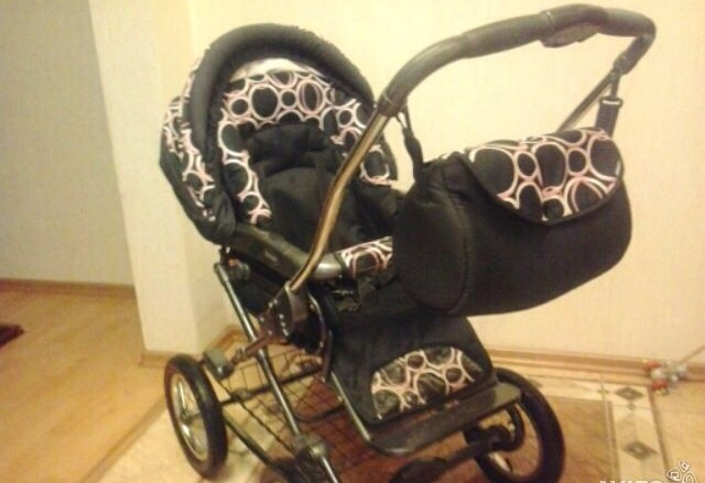 Продам Коляску ROAN 2 в 1  за 4000 руб.