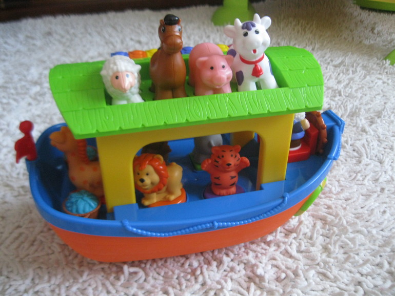Развивающая игрушка "Ноев ковчег" от Kiddieland
