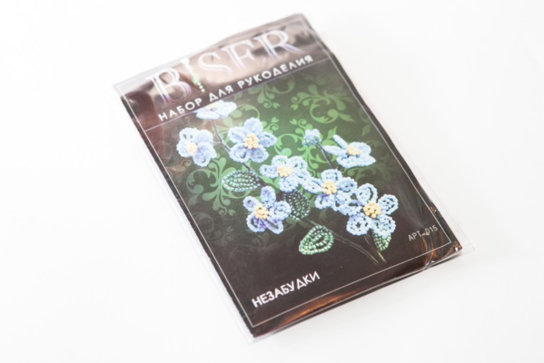 Пристрой наборов в алмазной технике и бисероплетение