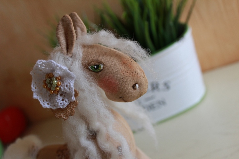 Я люблю свою лошадку.....