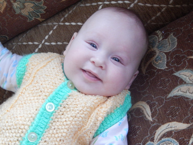 Нам 4 месяца