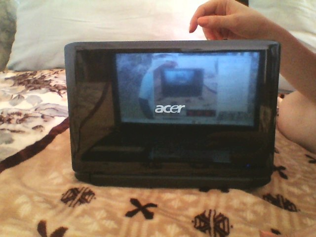 Продаю нетбук Acer