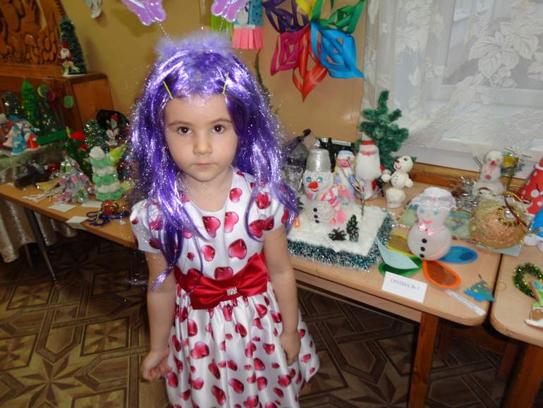 Мы на утреннике (много фото)