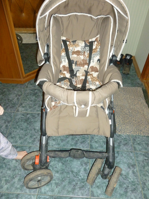 Продаю Hartan buggy ix1