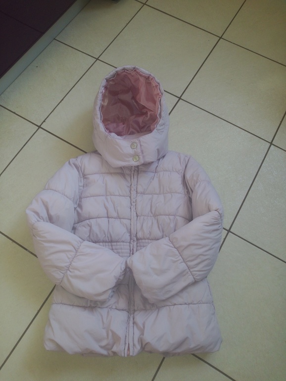 Отдам куртку-пальто Зара на девочку 5-6 лет.