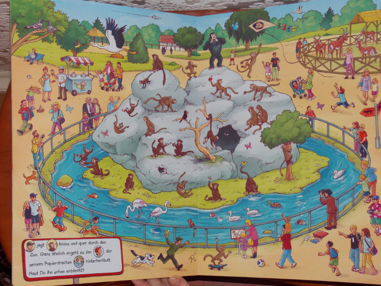 Развороты Wimmelbuch - Im Zoo by Petra Fohrmann