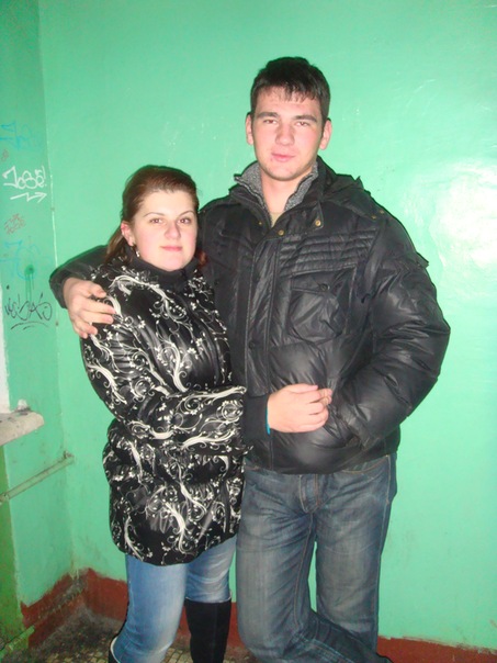 сколько мужчинам???)))