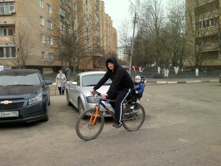 ХВАСТ! ВЕЛОКРЕСЛО!