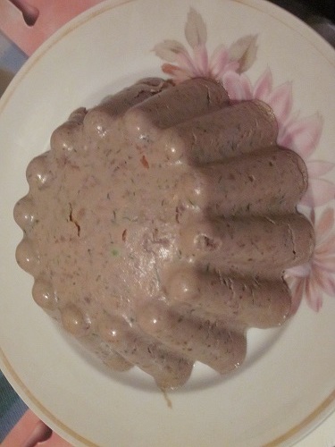 Паровое суфле из печени с овощами и зеленью.